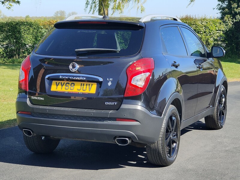 SSANGYONG 2.2 LE 2WD 5dr SUV Automatic Diesel