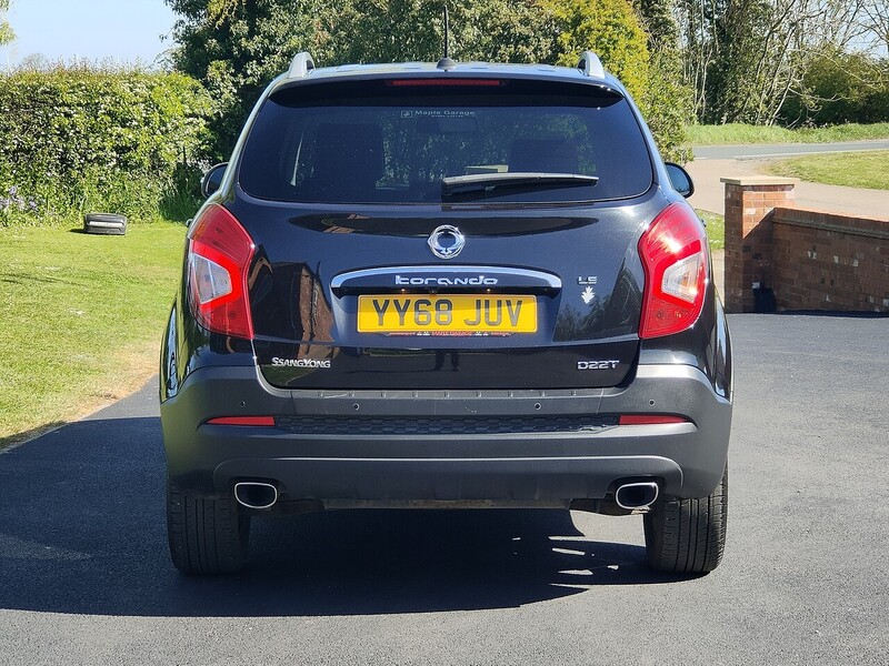 SSANGYONG 2.2 LE 2WD 5dr SUV Automatic Diesel