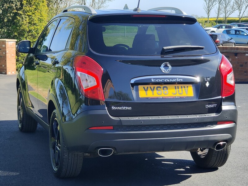 SSANGYONG 2.2 LE 2WD 5dr SUV Automatic Diesel