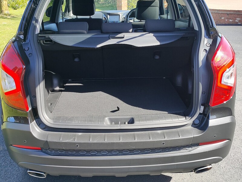 SSANGYONG 2.2 LE 2WD 5dr SUV Automatic Diesel