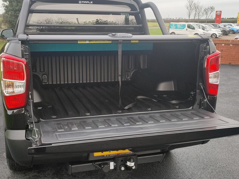 KGM Saracen Q270 2.2 4dr Pick Up Automatic Diesel