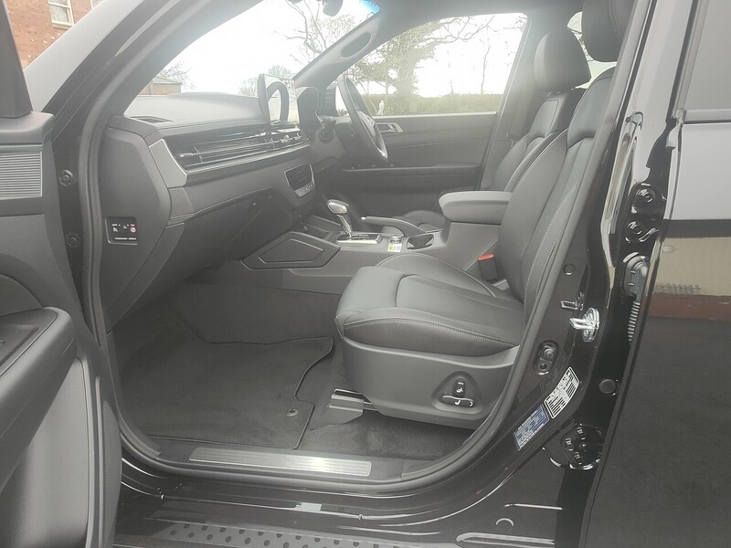 KGM Saracen Q270 2.2 4dr Pick Up Automatic Diesel