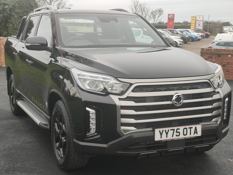 KGM Saracen Q270 2.2 4dr Pick Up Automatic Diesel