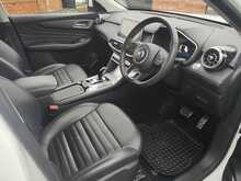 MG HS 1.5T-Gdi Trophy Petrol Plug In