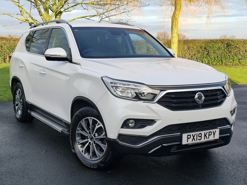 SsangYong Ice 2.2 5dr Estate Automatic Diesel