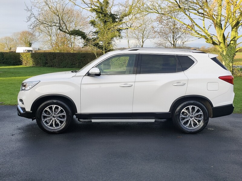 SsangYong Ice 2.2 5dr Estate Automatic Diesel