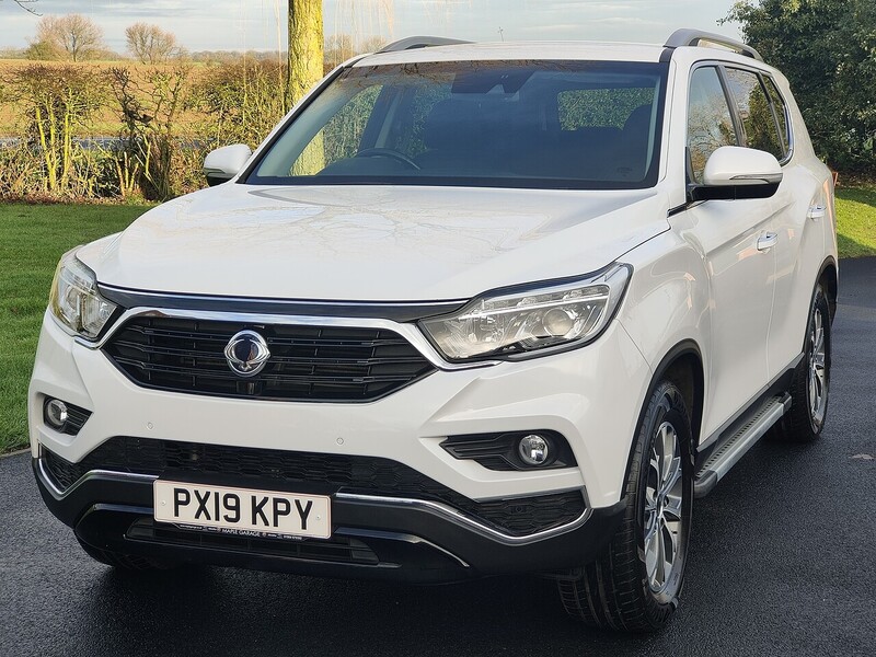 SsangYong Ice 2.2 5dr Estate Automatic Diesel