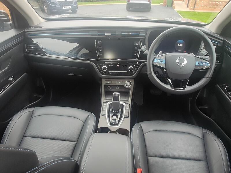 SsangYong 61.5kWh Ultimate SUV 5dr Electric Auto (190 ps)