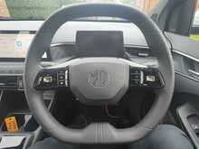 MG3 Hybrid Auto