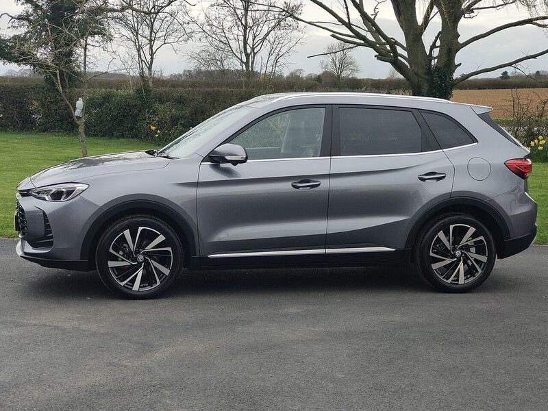 MG Hybrid+ Trophy 1.5 5dr SUV Automatic Petrol Hybrid