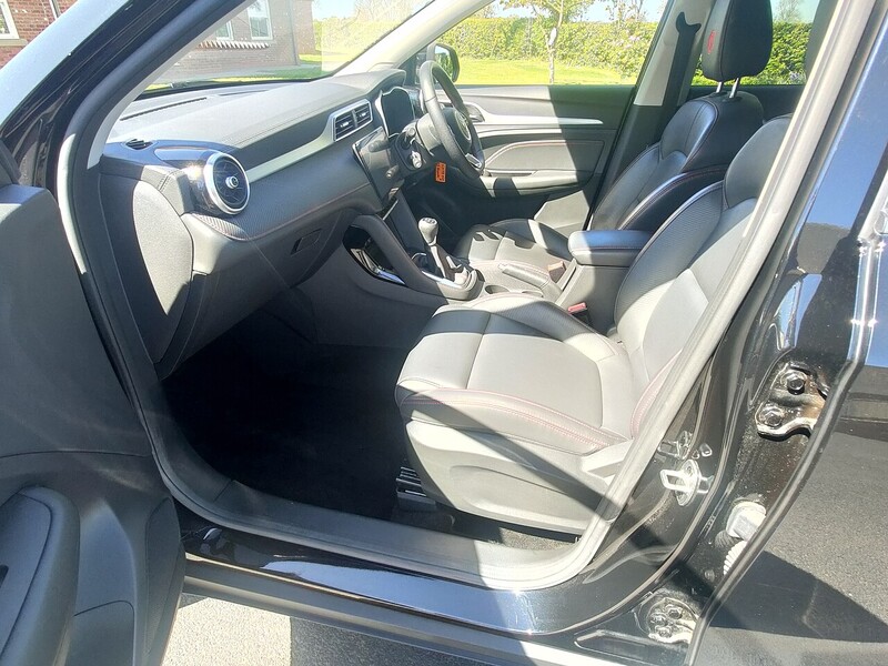 MG 1.5 VTi-TECH Exclusive 1.5 5dr SUV Manual Petrol