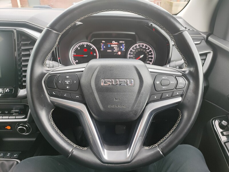 Isuzu DL40 Canopy Towbar 1.9 4dr Pickup Manual Diesel