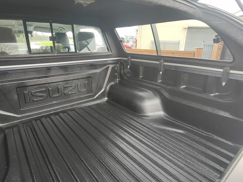 Isuzu DL40 Canopy Towbar 1.9 4dr Pickup Manual Diesel