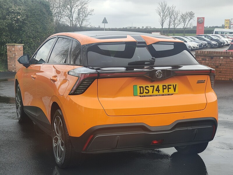 MG 77kWh Trophy Extended Range Hatchback 5dr Electric Auto (245 ps)