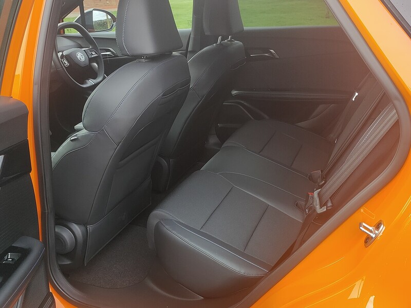 MG 77kWh Trophy Extended Range Hatchback 5dr Electric Auto (245 ps)