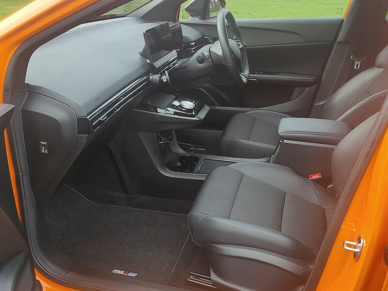 MG 77kWh Trophy Extended Range Hatchback 5dr Electric Auto (245 ps)