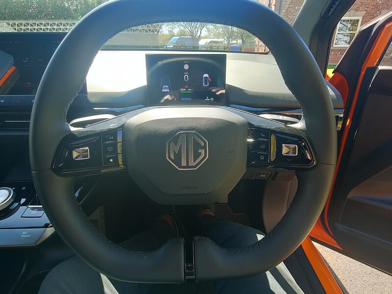 MG 77kWh Trophy Extended Range Hatchback 5dr Electric Auto (245 ps)