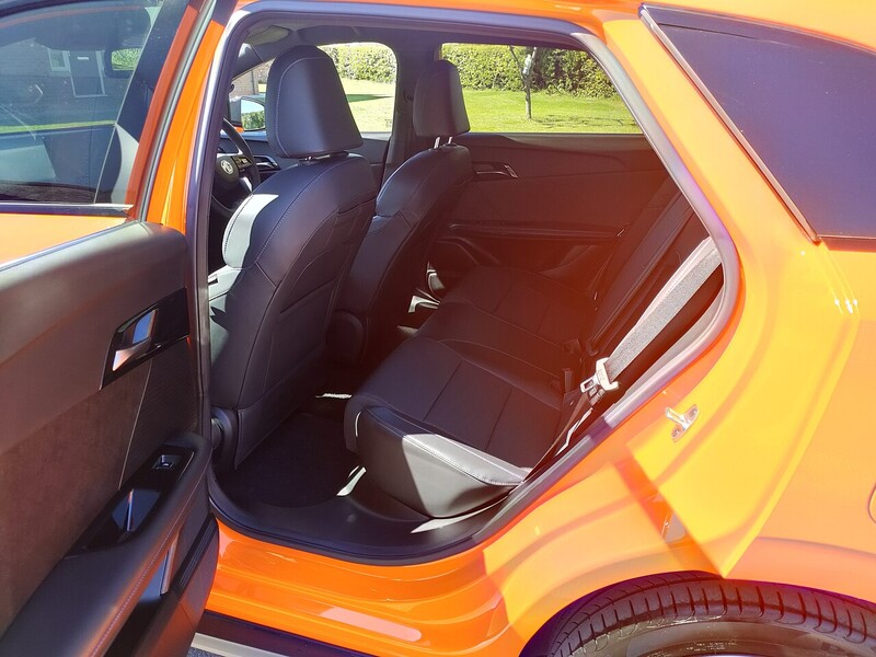 MG 77kWh Trophy Extended Range Hatchback 5dr Electric Auto (245 ps)