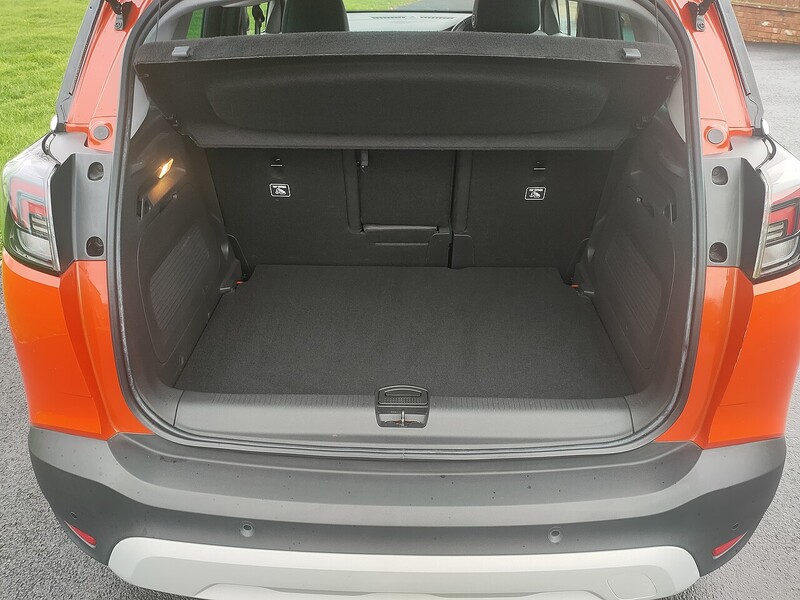 Vauxhall 1.2 Turbo SRi Nav SUV 5dr Petrol Manual Euro 6 (s/s) (110 ps)