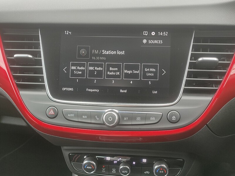 Vauxhall 1.2 Turbo SRi Nav SUV 5dr Petrol Manual Euro 6 (s/s) (110 ps)