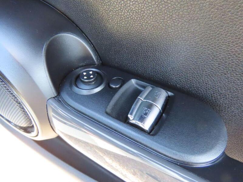 Mini Hatchback Hatchback 1.5 Cooper Sport II 3dr - U4656