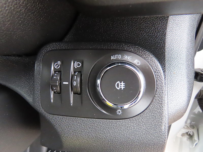 Vauxhall Combo 1.5 Turbo D 2000 Dynamic Panel Van 5dr Diesel Manual L1 H1 Euro 6 (100 ps) - U4671