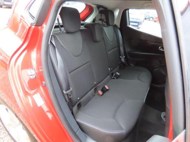 Renault Clio 1.2 16V Dynamique Nav 5dr - U4679