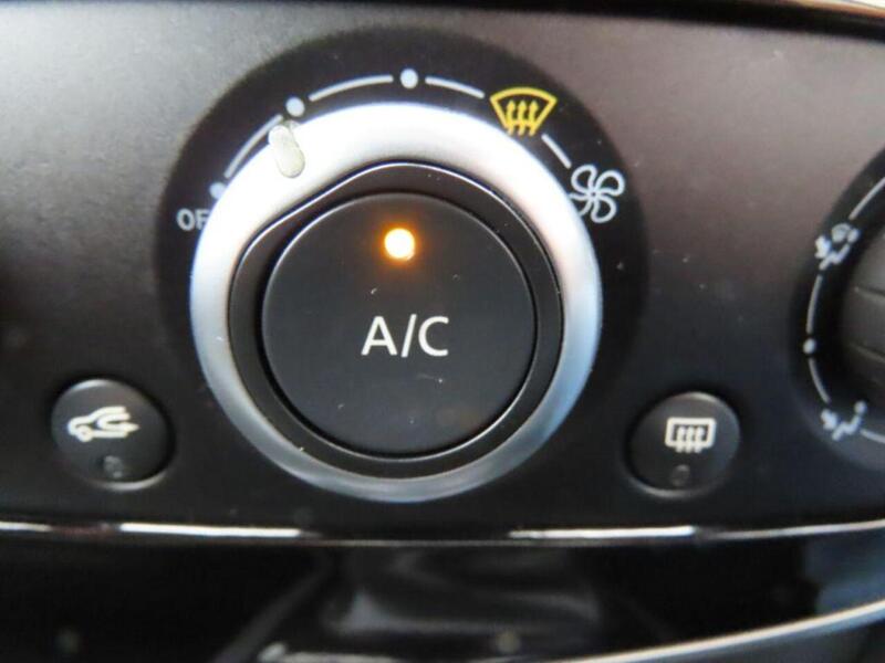 Renault Clio 1.2 16V Dynamique Nav 5dr - U4679