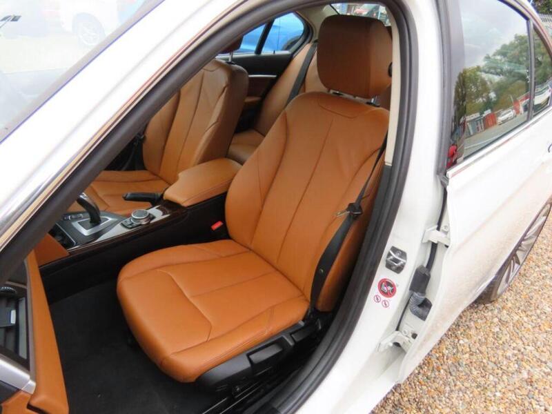 BMW 3 Series 320d Luxury 4dr Step Auto - U4711