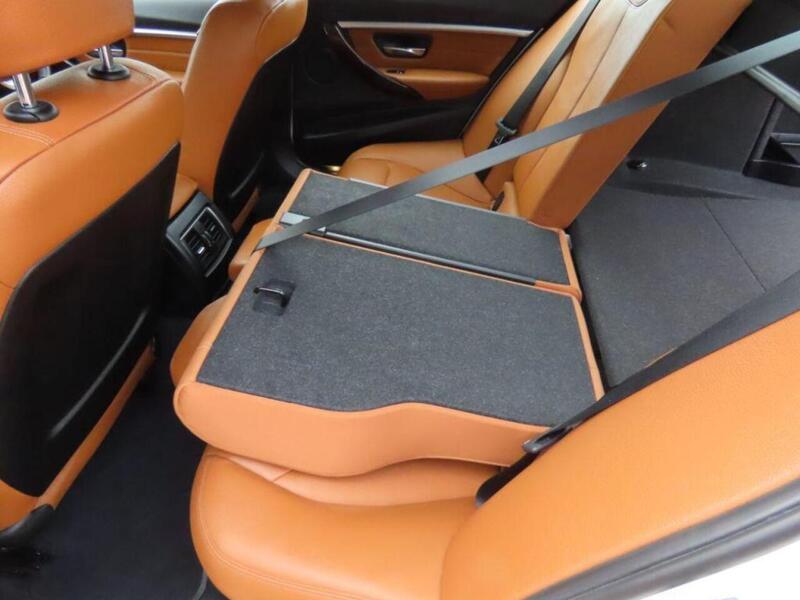 BMW 3 Series 320d Luxury 4dr Step Auto - U4711