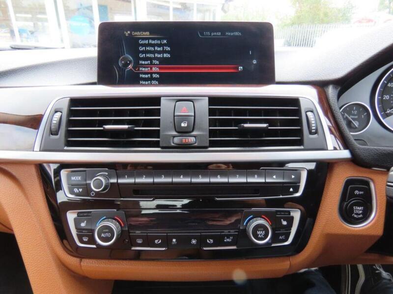 BMW 3 Series 320d Luxury 4dr Step Auto - U4711