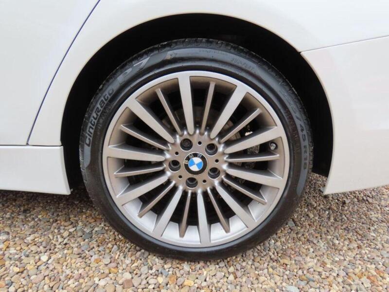 BMW 3 Series 320d Luxury 4dr Step Auto - U4711