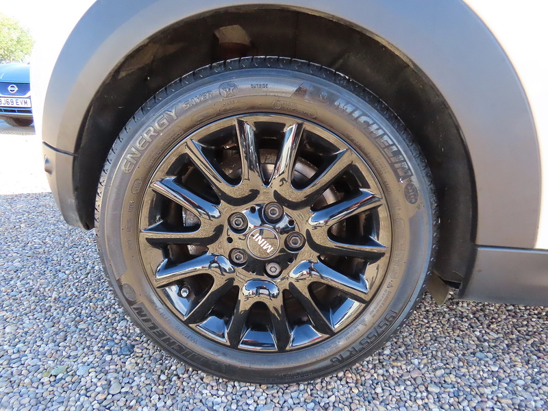 Mini Hatchback 1.5 Cooper Classic II 3dr - U4716