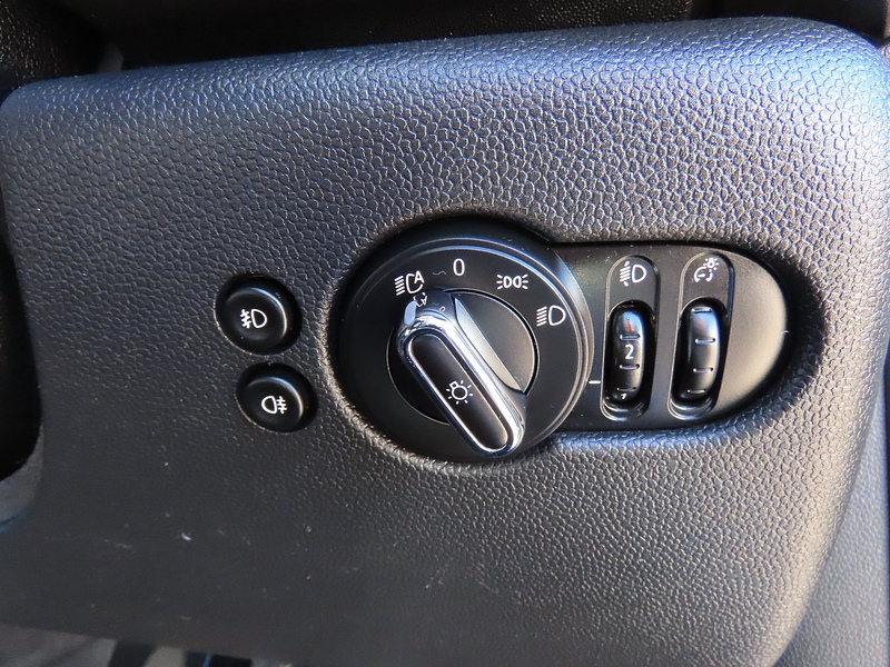 Mini Hatchback 1.5 Cooper Classic II 3dr - U4716