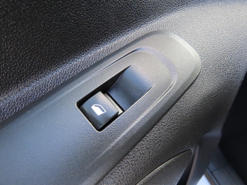 Vauxhall Combo 1.5 Turbo D 2000 Griffin Panel Van 4dr Diesel Manual L1 H1 Euro 6 (100 ps) - U4717