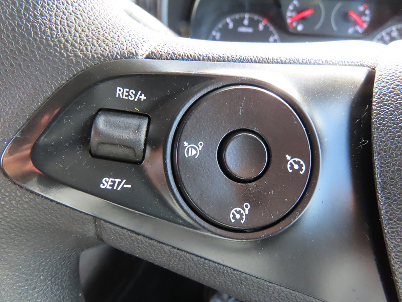 Vauxhall Combo 1.5 Turbo D 2000 Griffin Panel Van 4dr Diesel Manual L1 H1 Euro 6 (100 ps) - U4717