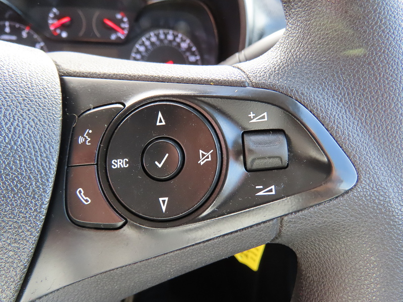 Vauxhall Combo 1.5 Turbo D 2000 Griffin Panel Van 4dr Diesel Manual L1 H1 Euro 6 (100 ps) - U4717