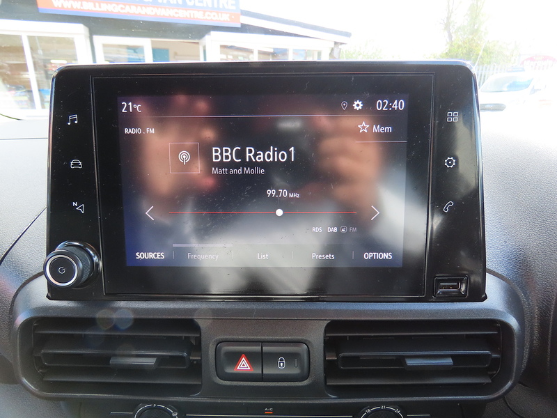 Vauxhall Combo 1.5 Turbo D 2000 Griffin Panel Van 4dr Diesel Manual L1 H1 Euro 6 (100 ps) - U4717