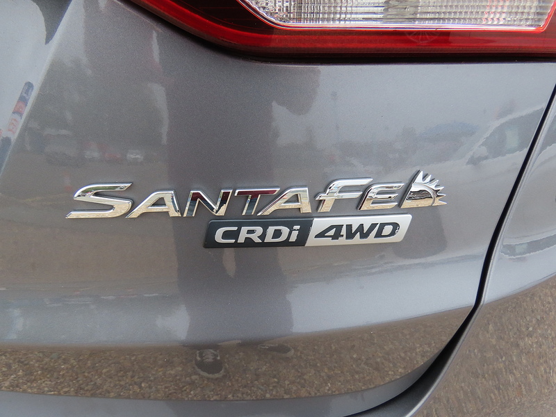 Hyundai Santa Fe 2.2 CRDi Blue Drive Premium 5dr Auto [5 Seats] - U4718