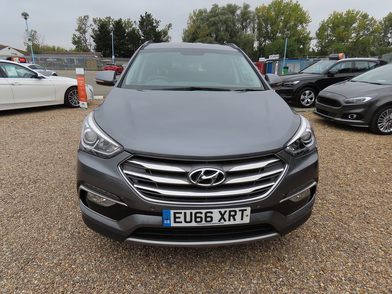 Hyundai Santa Fe 2.2 CRDi Blue Drive Premium 5dr Auto [5 Seats] - U4718