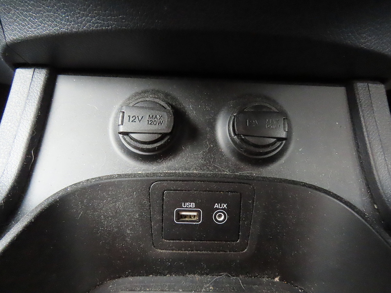 Hyundai Santa Fe 2.2 CRDi Blue Drive Premium 5dr Auto [5 Seats] - U4718