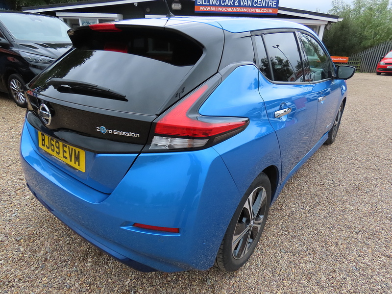 Nissan Leaf Tekna - U4720