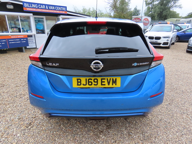 Nissan Leaf Tekna - U4720