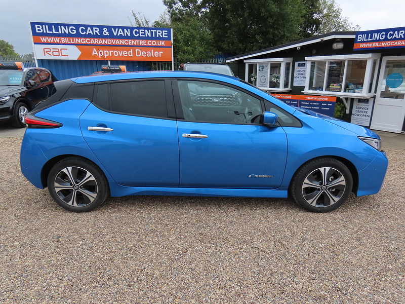 Nissan Leaf Tekna - U4720