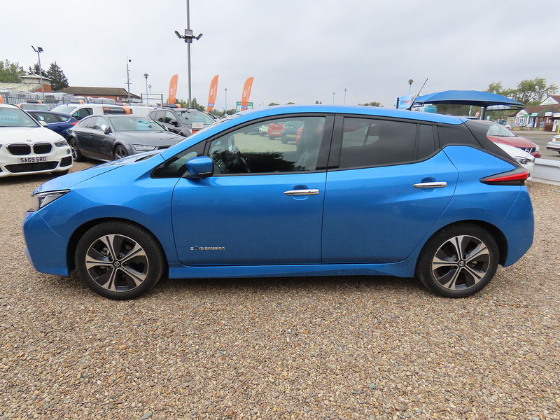 Nissan Leaf Tekna - U4720