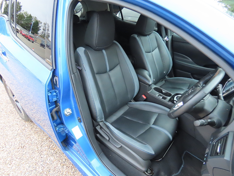 Nissan Leaf Tekna - U4720