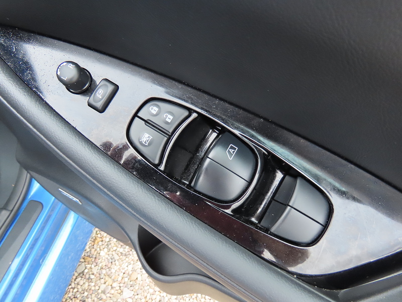 Nissan Leaf Tekna - U4720