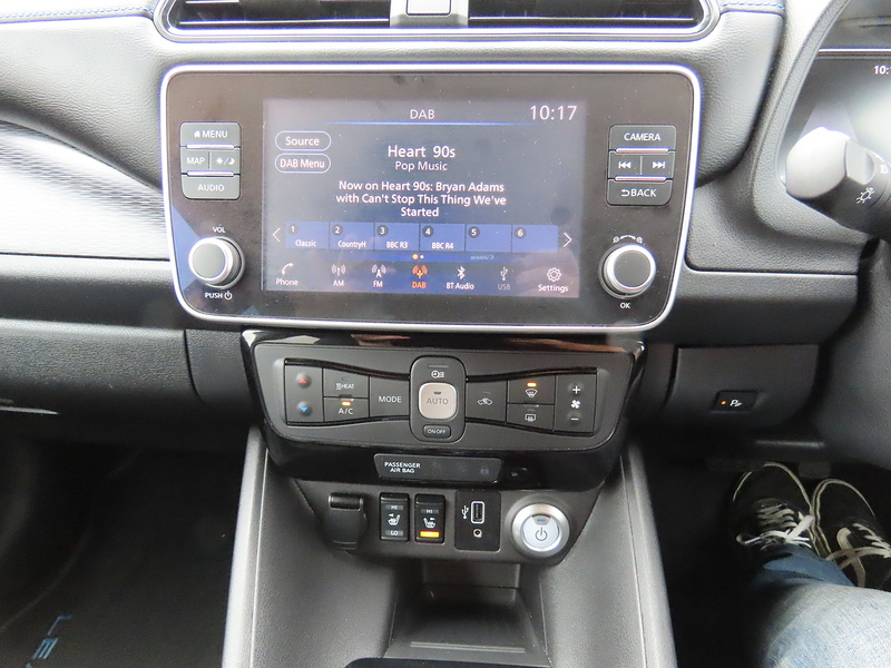 Nissan Leaf Tekna - U4720