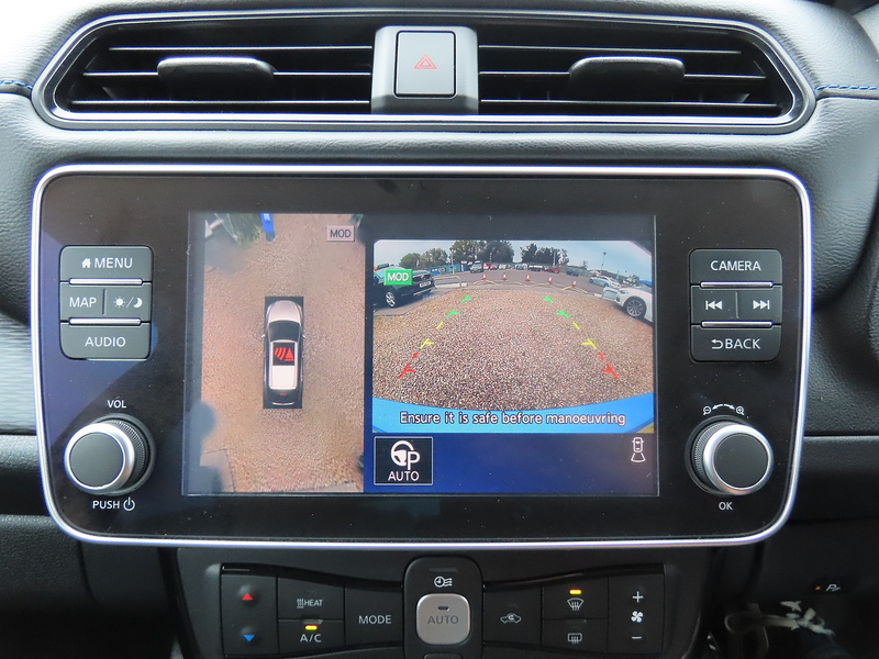 Nissan Leaf Tekna - U4720