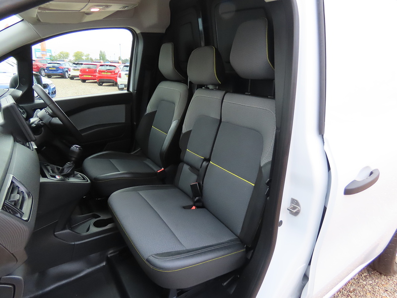 Renault Kangoo 1.5 dCi Blue ENERGY ML19 Advance Panel Van 6dr Diesel Manual MWB Euro 6 (s/s) (95 ps) - U4721